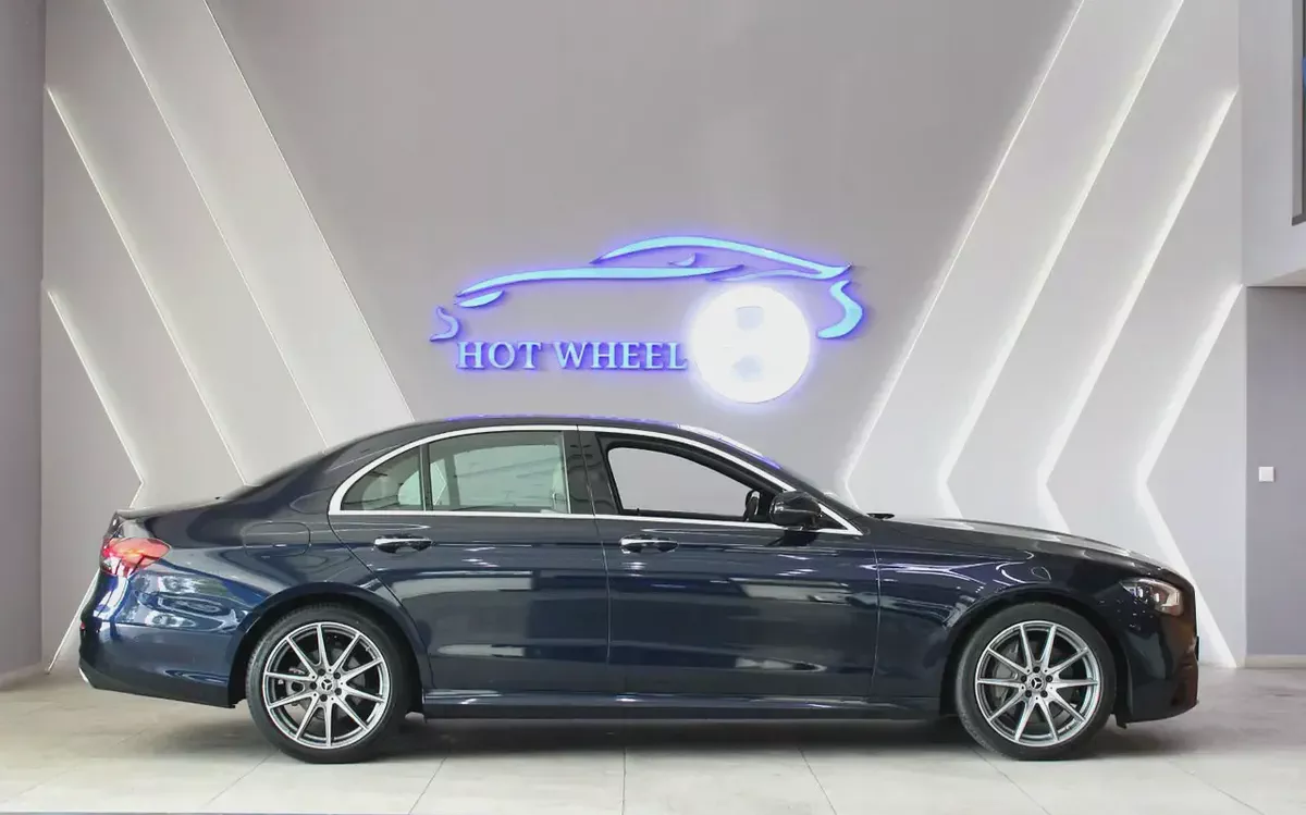 Mercedes-Benz E-Class 300 2023 for 199,000.00 AED-4-4