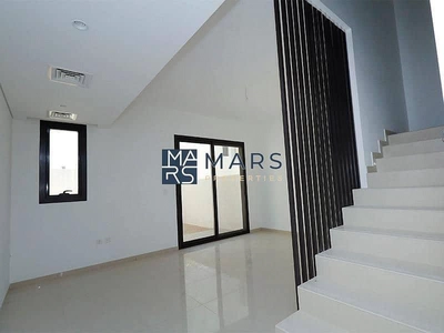 Spacious 2 bhk Townhouse with all facilities available for rent in Al Nasma Residence-8