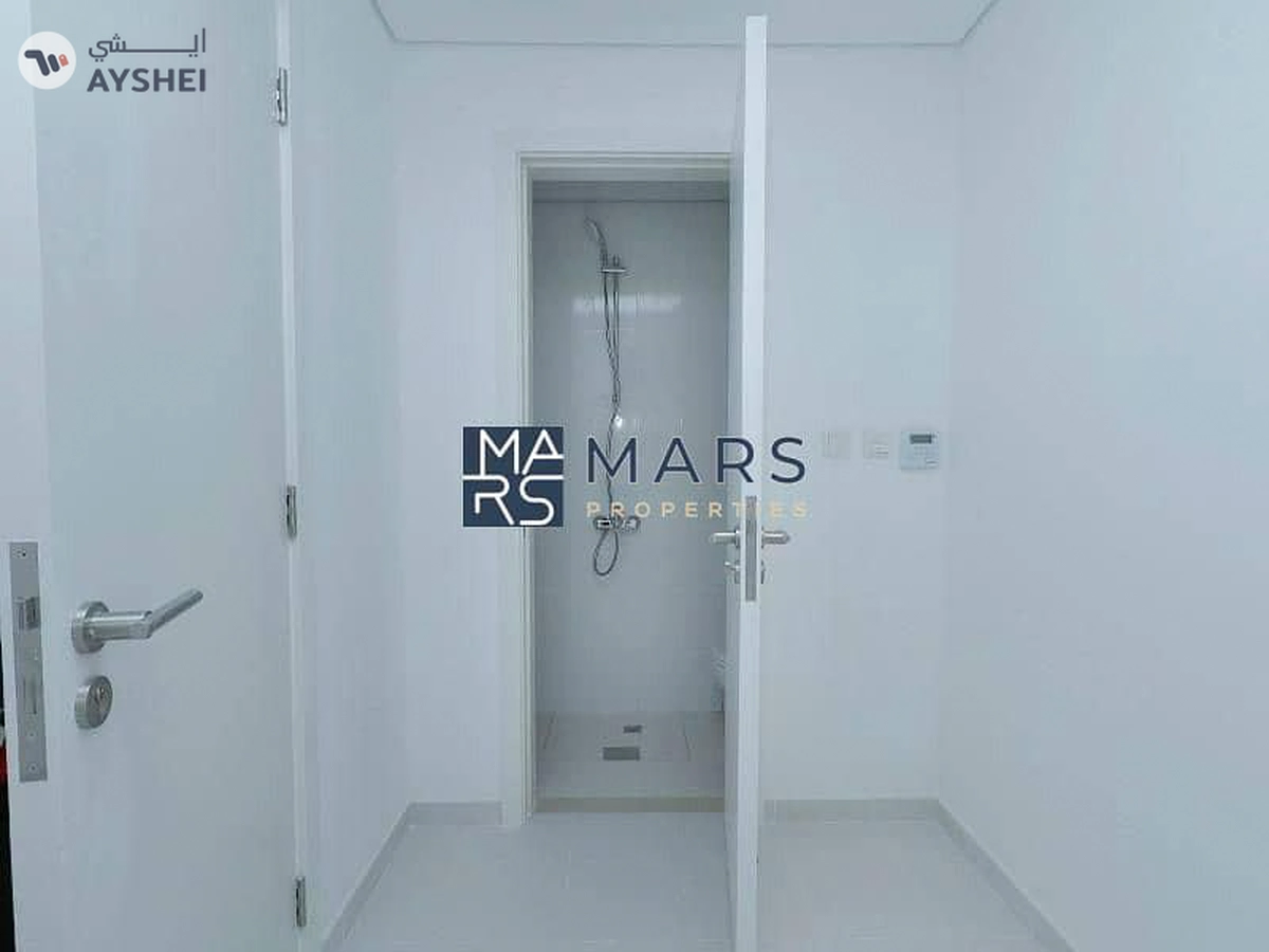 Spacious 2 bhk Townhouse with all facilities available for rent in Al Nasma Residence-6-6