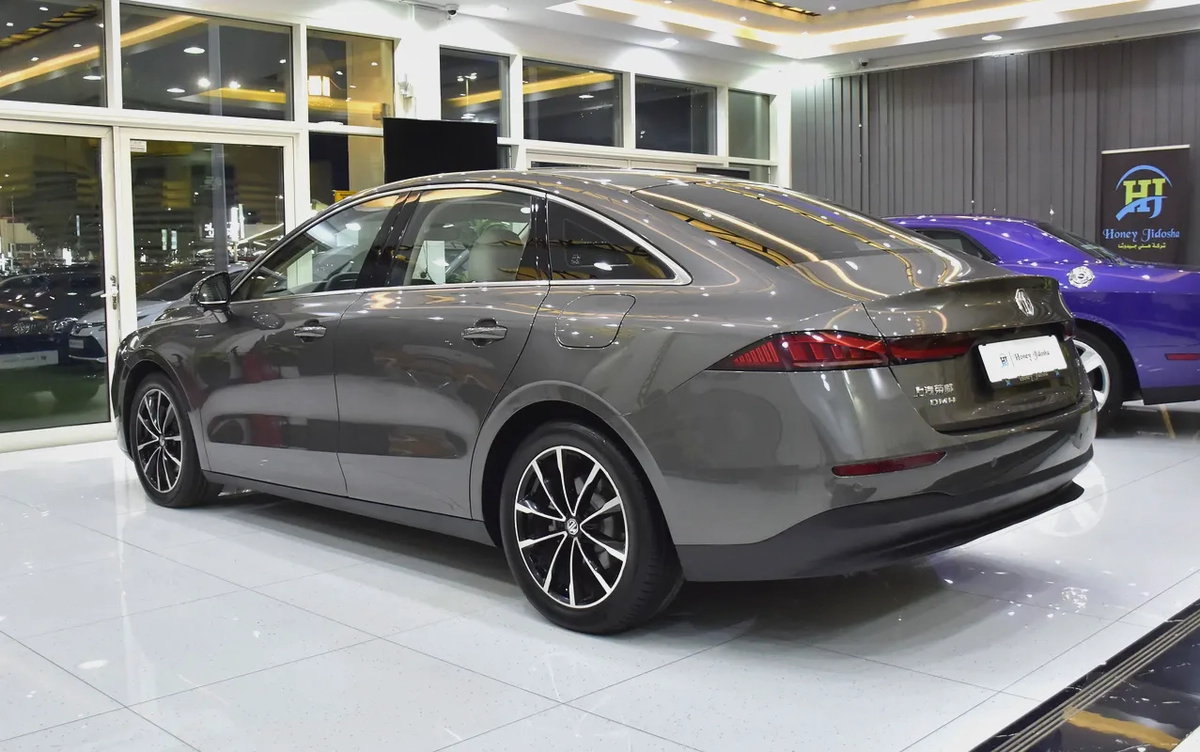 AED 1,094 EMi for 5Yrs | MG 8 D7 Hybrid ( 2023 Model ) in Grey Color Chinese Specs-6-6