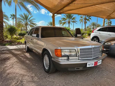 Classic 1990 Mercedes-Benz 560 SEL -Clean title-0
