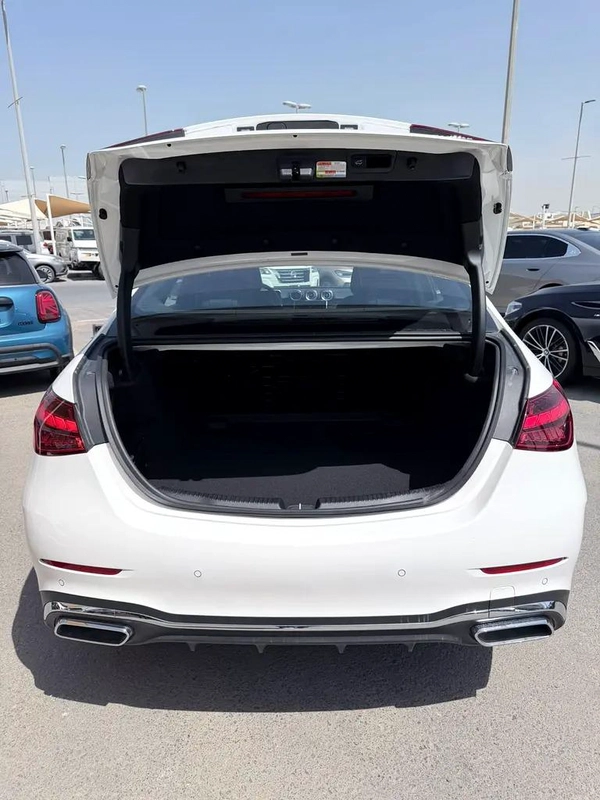 Mercedes-Benz C-Class C260 L