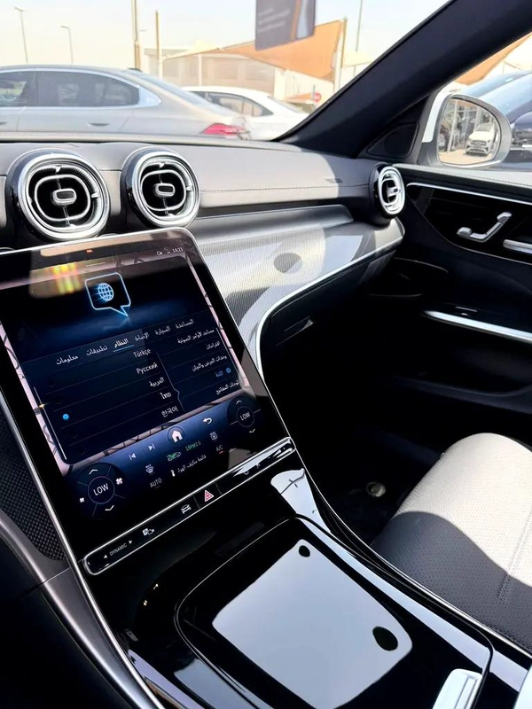 Mercedes-Benz C-Class C260 L