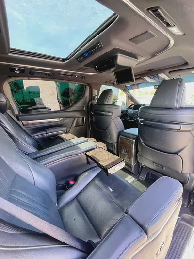 2020 Toyota Alphard EXECUTIVE LOUNGE - Japanese Specs-15