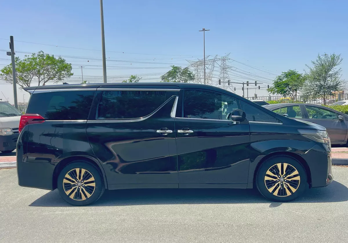 2020 Toyota Alphard EXECUTIVE LOUNGE - Japanese Specs-6-6