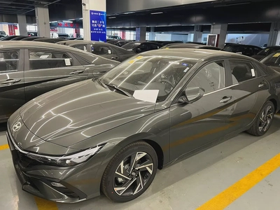 Hyundai Elantra GLX ELITE---Electric Seat----Sunroof--Available in Dubai-0