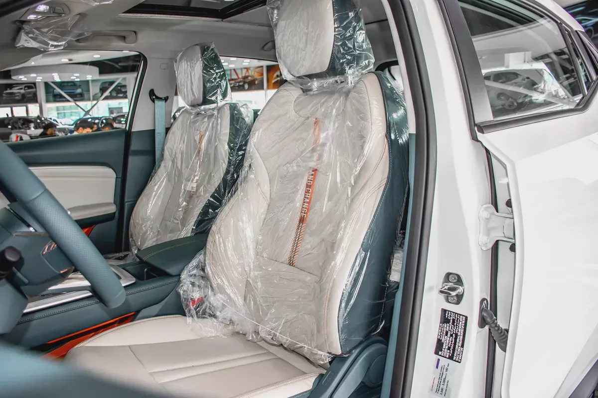 GAC WARRANTY 2031 / 150,000 KM | MOONROOF | LEATHER | 1.5 GB | GCC-14-14