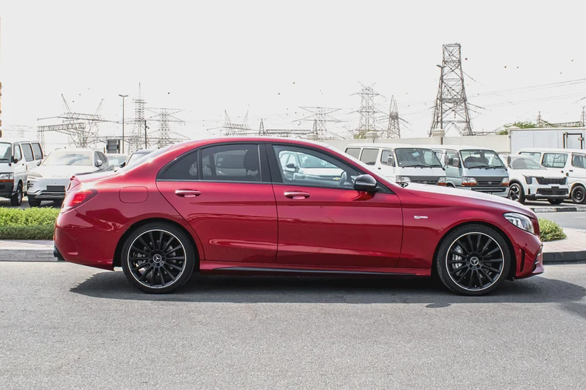 2021 - BENZ C43 AMG - IMMACULATE CONDITION - ONLY 21,000 KM DONE-4-4