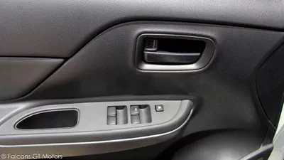 Mitsubishi L200 GLS L200 2.4L DIESEL 4WD 2023-14