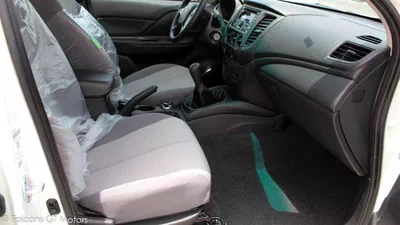 Mitsubishi L200 GLS L200 2.4L DIESEL 4WD 2023-17