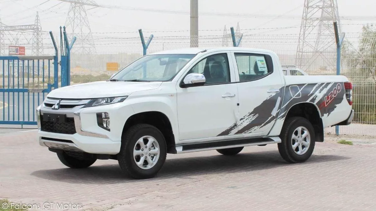 Mitsubishi L200 GLS L200 2.4L DIESEL 4WD 2023