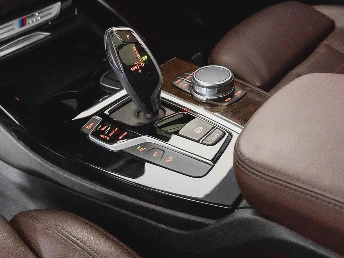 2,187 AED / 60 month’s | 0% DP | 2019 BMW X3 M40i / Full-Service History