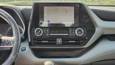 2023 Toyota Highlander GLE Hybrid (Grey)-13
