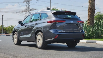 2023 Toyota Highlander GLE Hybrid (Grey)-18