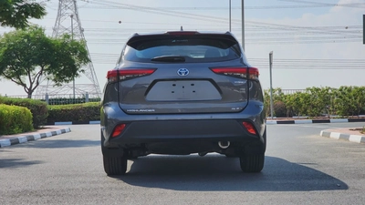 2023 Toyota Highlander GLE Hybrid (Grey)-19