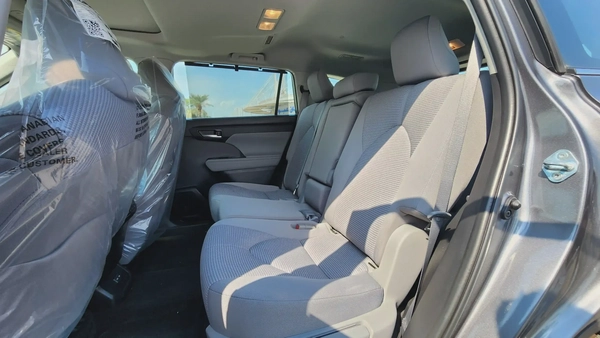 2023 Toyota Highlander GLE Hybrid (Grey)