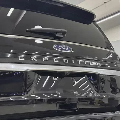 2023 Ford Expedition Platinum-12