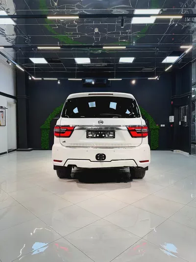 Pristine 2020 Nissan Patrol LE Titanium - GCC Specs-10