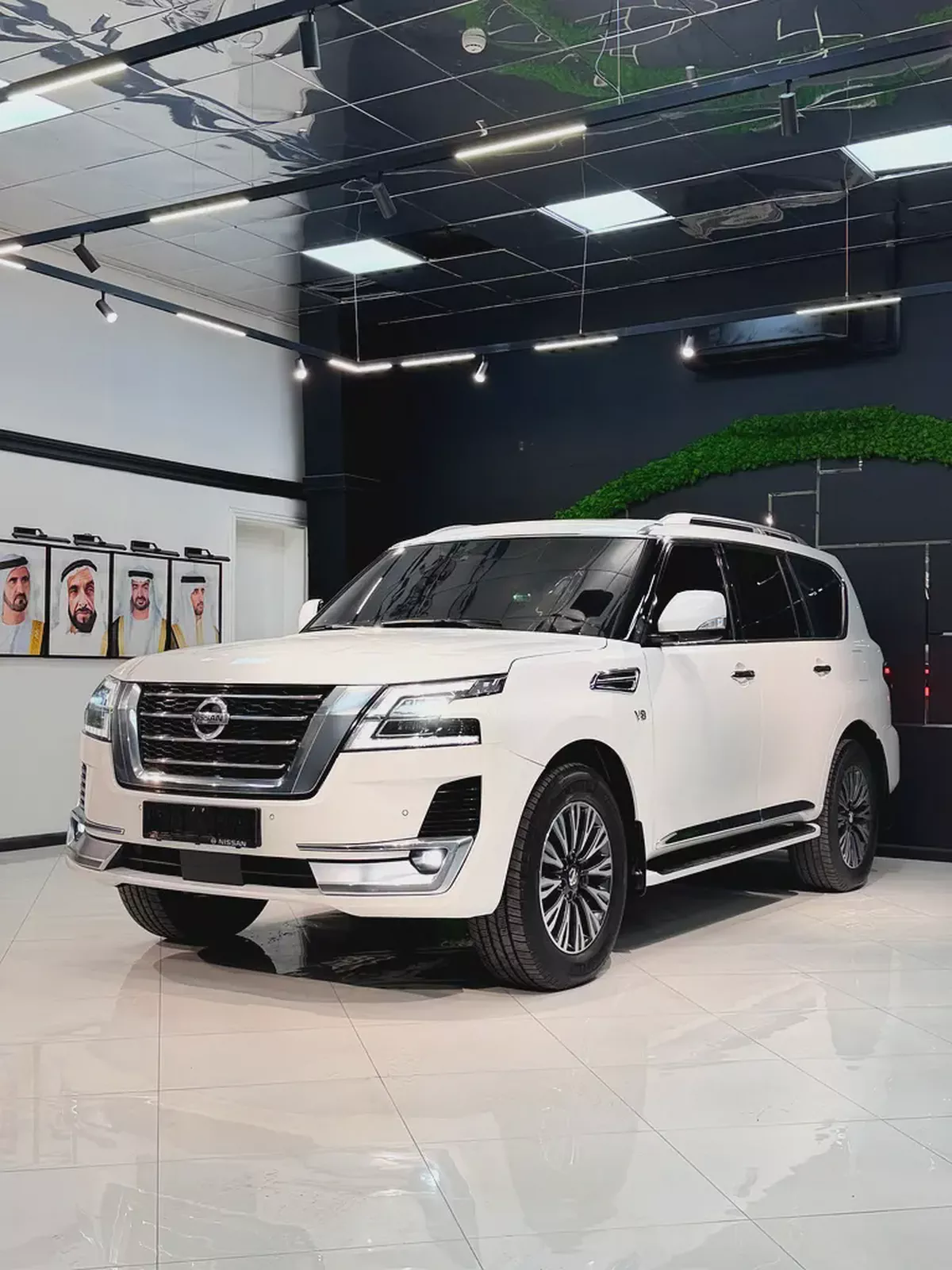 Pristine 2020 Nissan Patrol LE Titanium - GCC Specs-1-1