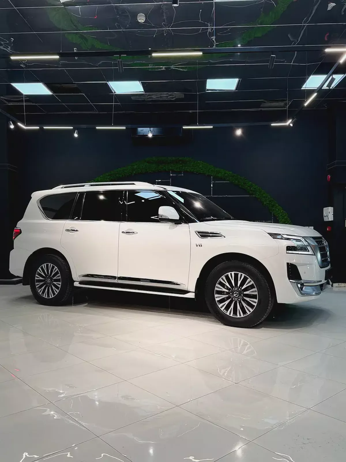 Pristine 2020 Nissan Patrol LE Titanium - GCC Specs-5-5