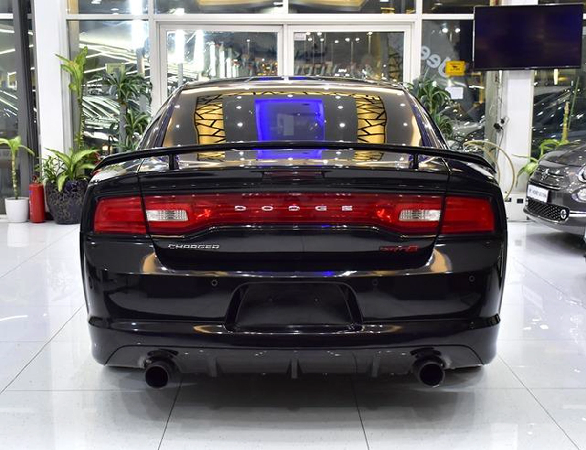Dodge Charger SRT8 ( 2013 Model ) in Black Color GCC Specs-6-6