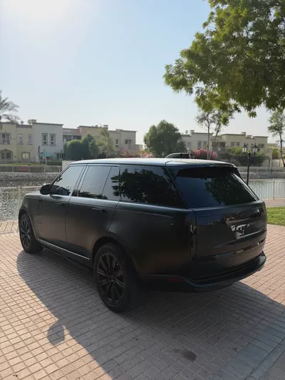 2022 Land Rover Range Rover Vogue SE Canadian Specs-8
