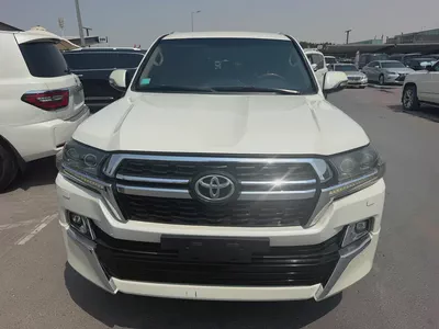 Toyota Land Cruiser GXR 2009 look 2021 GCC Specs-0