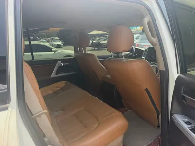 Toyota Land Cruiser GXR 2009 look 2021 GCC Specs-9