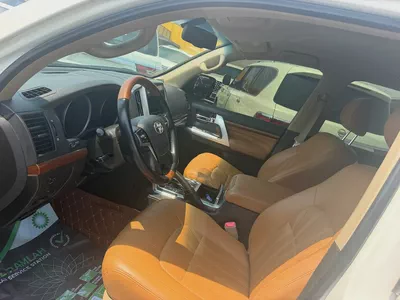 Toyota Land Cruiser GXR 2009 look 2021 GCC Specs-11