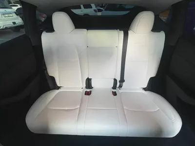 Tesla Model Y performance 2024 GCC Under Warranty From Agency-11