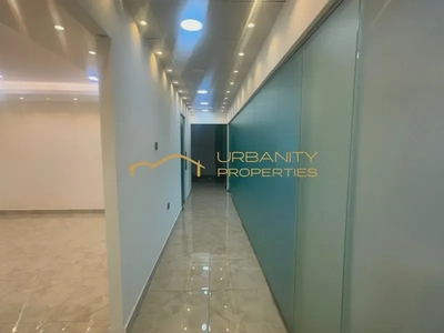 Premium Fully Fitted Office | Prime Business Bay Location | 3 Parkings-0