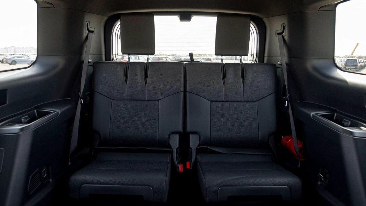 Toyota Prado Toyota Prado LUXURY 2.8L Diesel AT Full Option  MY2025 - All colors Available-17-0