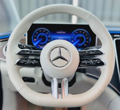 Mercedes EQE 350+ | Edition One | GCC | Gargash Warranty  2027-13