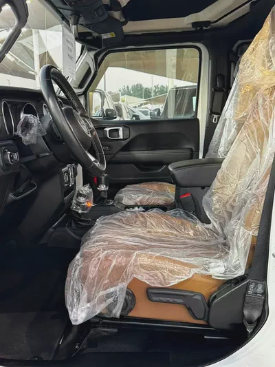 (2021) JEEP WRANGLER SAHARA // GCC//FULL OPTION// ORIGINAL PAINT//EXCELLENT CONDITION//-12