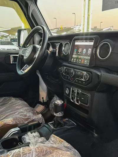 (2021) JEEP WRANGLER SAHARA // GCC//FULL OPTION// ORIGINAL PAINT//EXCELLENT CONDITION//-16
