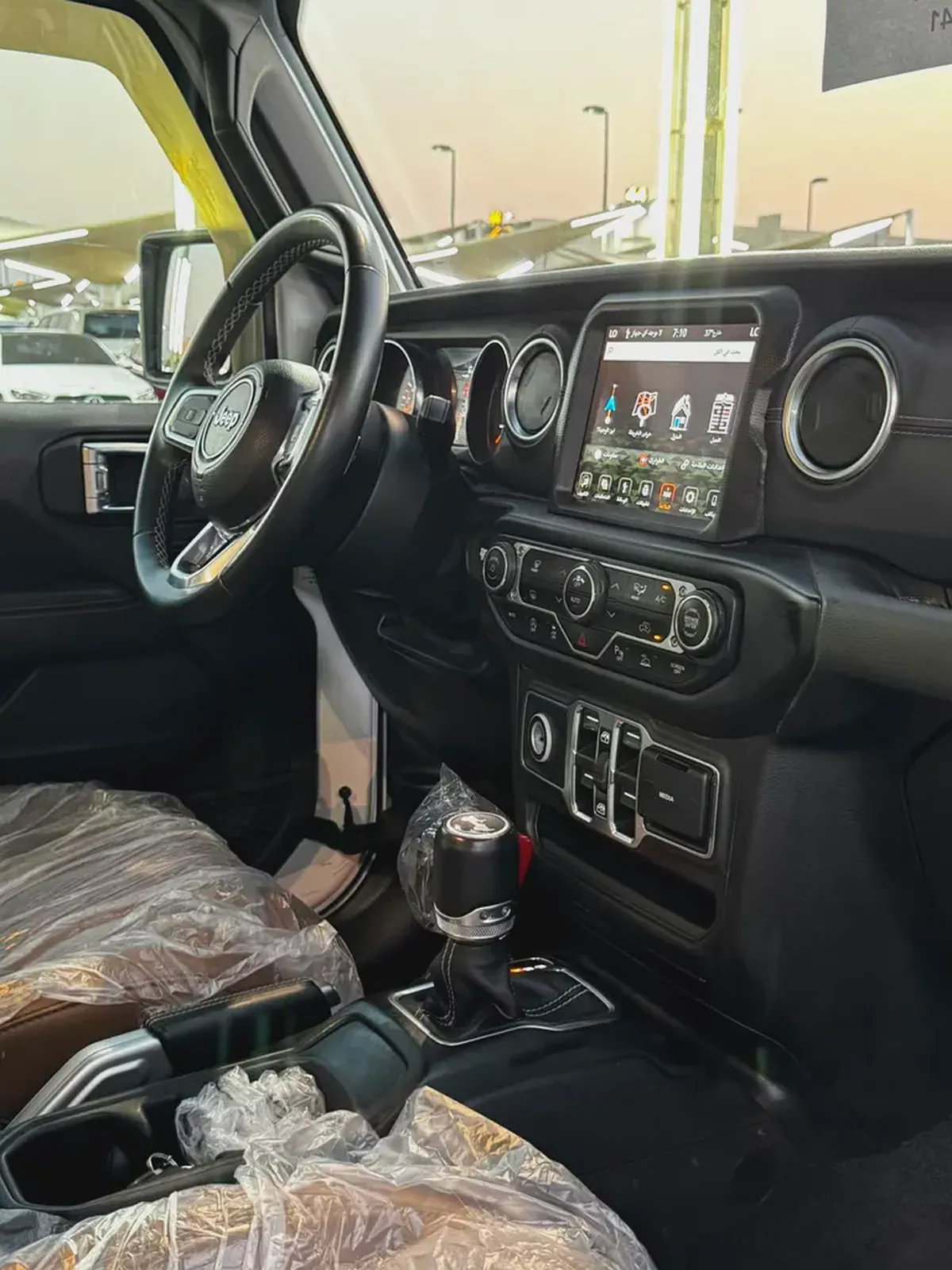 (2021) JEEP WRANGLER SAHARA // GCC//FULL OPTION// ORIGINAL PAINT//EXCELLENT CONDITION//-16-16