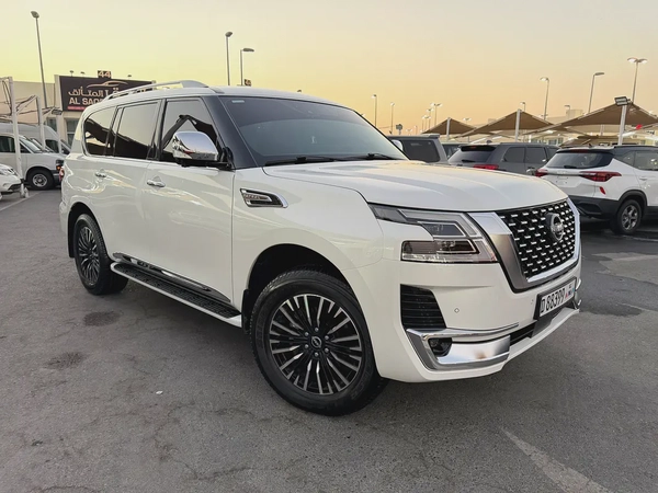 نيسان باترول 2023 خليجي 6 سلندر بلاتنيوم صبغ الوكاله