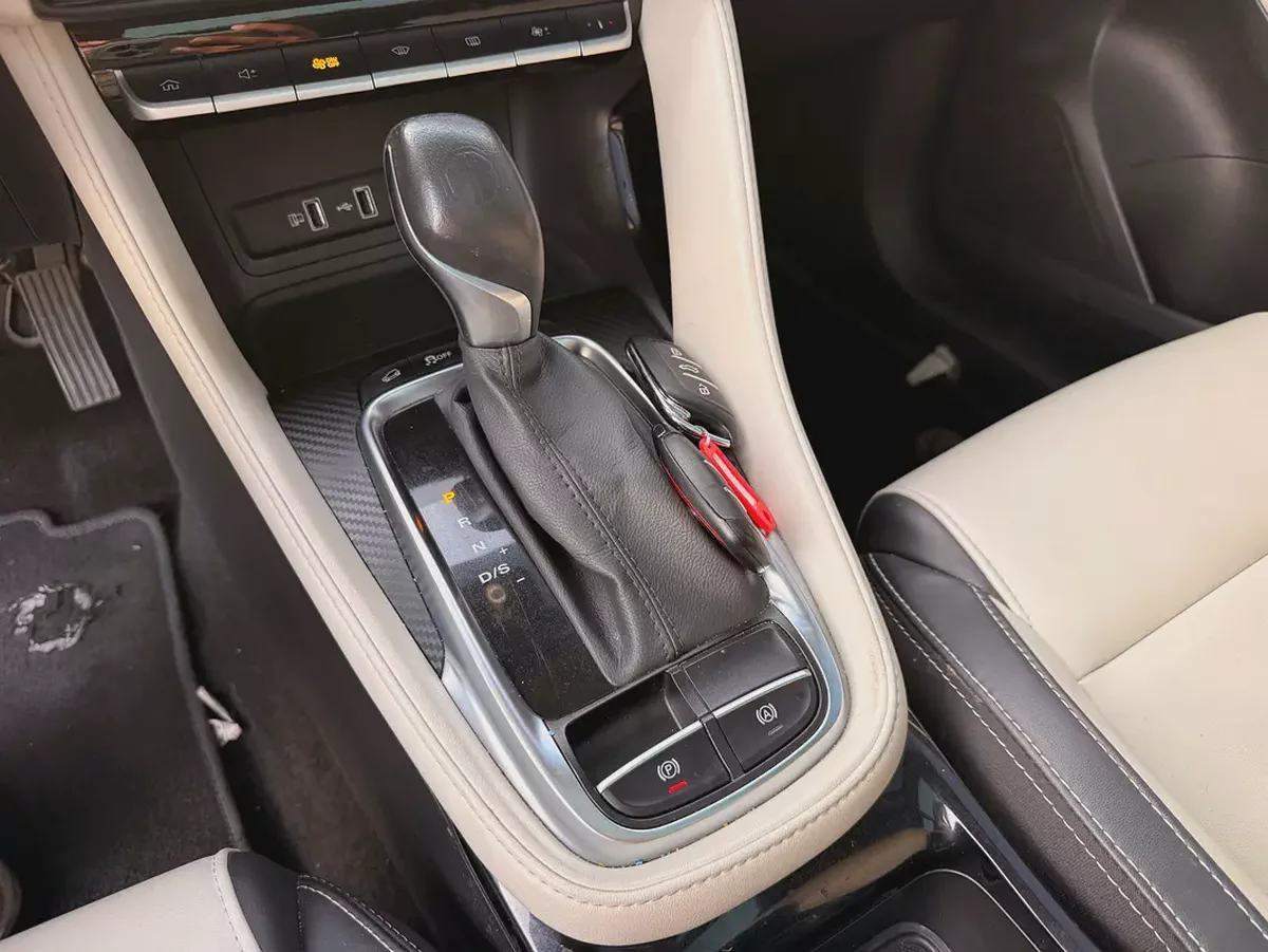 2023 MG ZS Luxury GCC Specs-17-17
