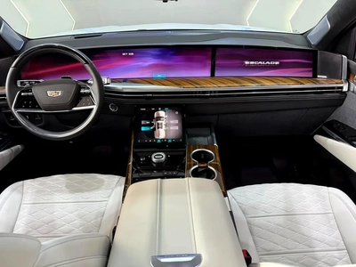 2026 - Cadillac Escalade Sport Platinum - V8 Prestige Condition-8