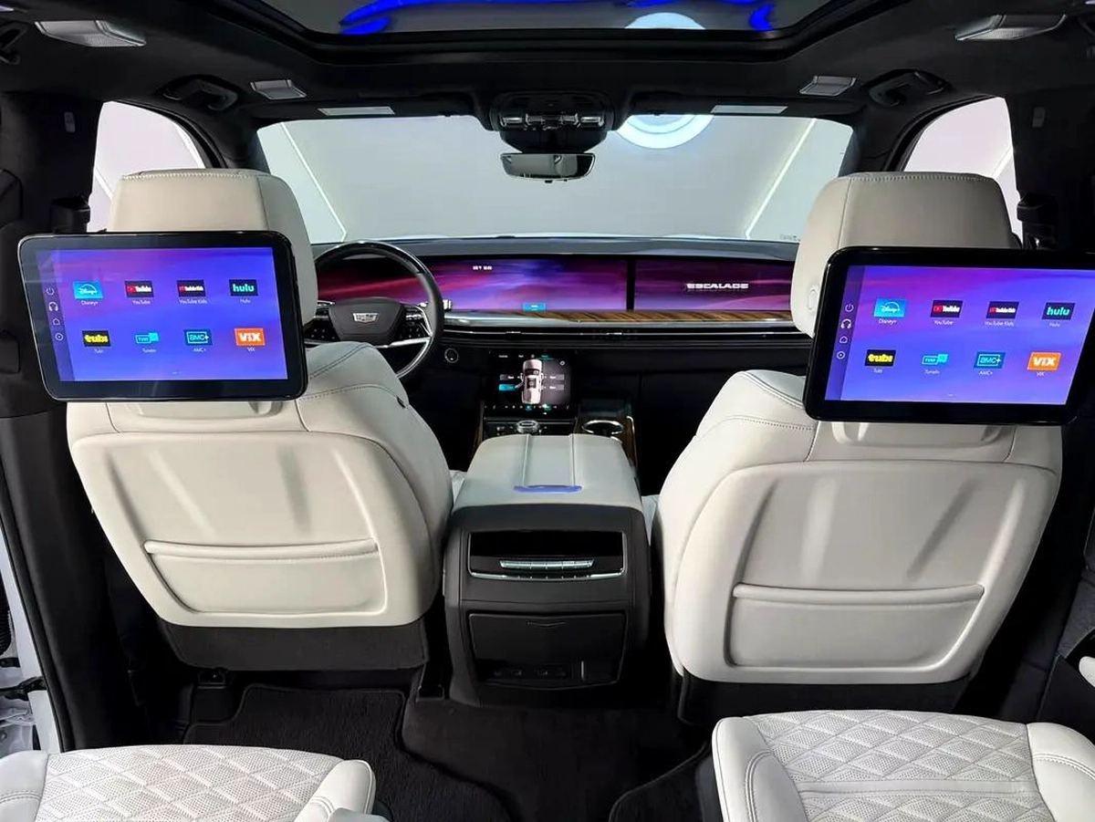 2026 - Cadillac Escalade Sport Platinum - V8 Prestige Condition-10-10