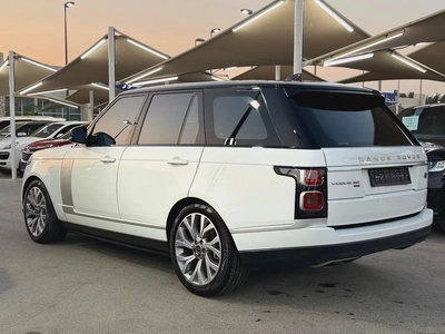 (2020 ) RANGE ROVER // VOGUE V6 // GCC // EXCELLENT CONDITION //-9