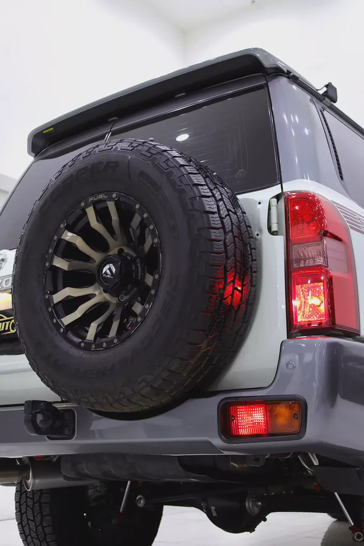 NISSAN PATROL SUPERSAFARI GCC + PRO FENDER SUSPENSION + DUBINSONS SHOCK + FUEL RIMS + JL AUDIO-14-14