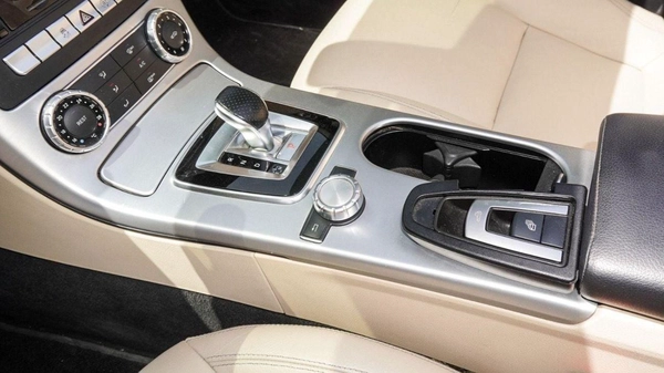 Mercedes Benz SLK200 KOMPRESSOR Std 1.8L