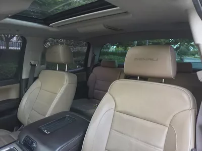 GMC Sierra Denali 2018 GCC Specs - Immaculate Condition-10