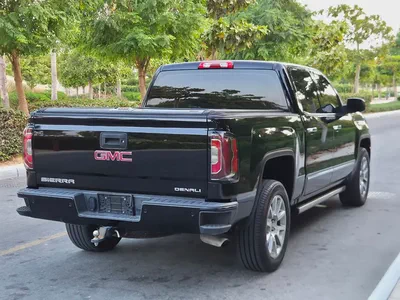 GMC Sierra Denali 2018 GCC Specs - Immaculate Condition-5