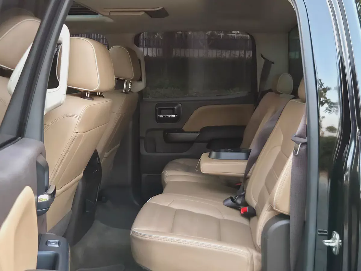 GMC Sierra Denali 2018 GCC Specs - Immaculate Condition-11-11
