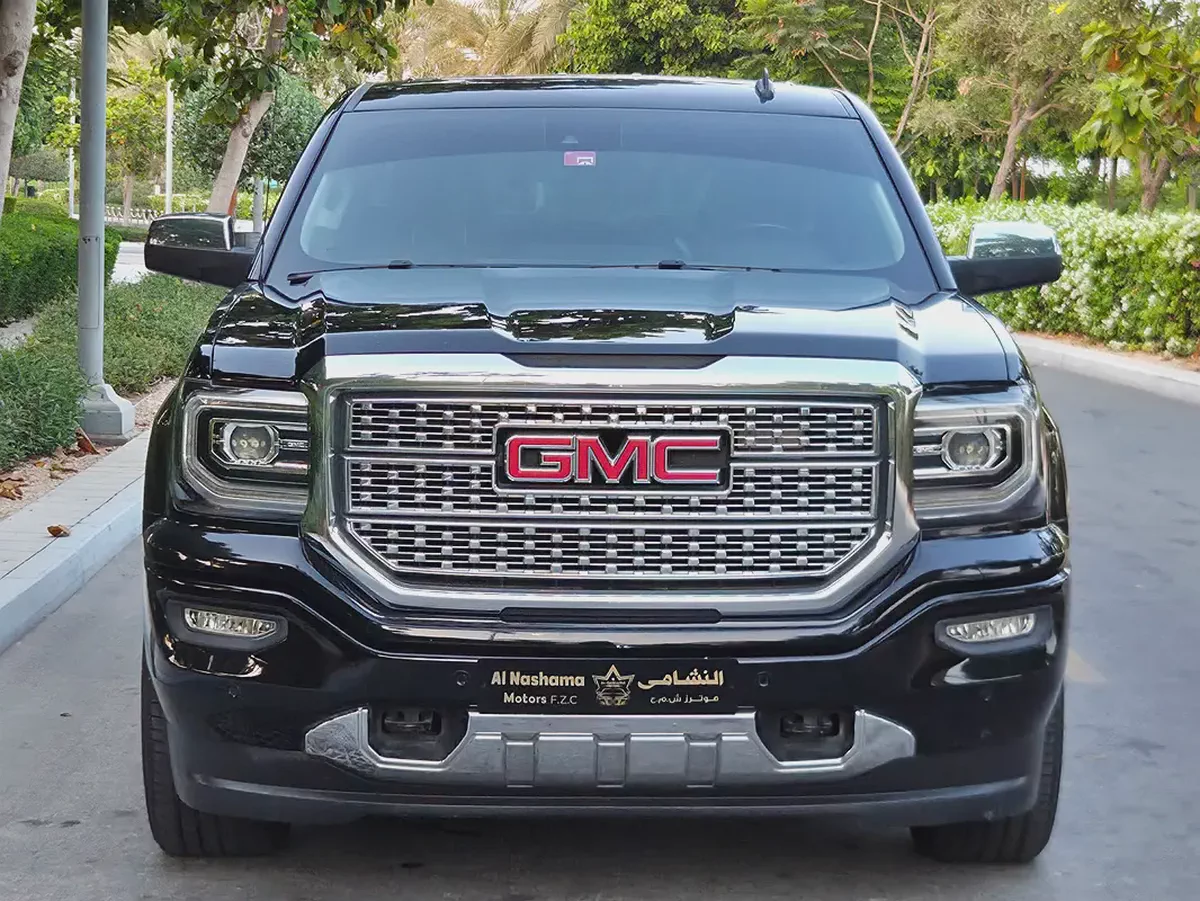 GMC Sierra Denali 2018 GCC Specs - Immaculate Condition-1-1