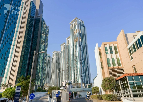 1BR APT Furnished | Modern Amenities | Prime Area