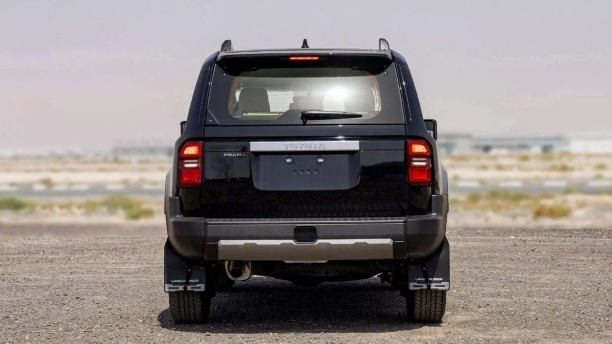 Toyota Prado GXR TOYOTA PRADO LIMITED 250 TXL 2.7 2024 BLACK-7-0
