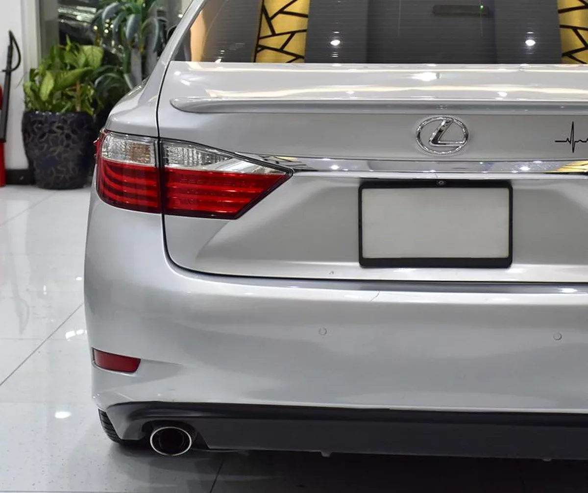 Lexus ES350 ( 2015 Model ) in Silver Color American Specs-9-9